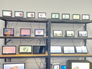 10.1 "15.6" 18.5 "21.5" Màn hình cảm ứng Totem quảng cáo Showcase Holographic 3D trong suốt LCD hiển thị hộp hỗ trợ mẫu - Product Image 5