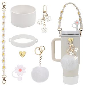Ensemble de tasses isothermes avec bouchon de paille en silicone, porte-clés, corde tressée rechargeable, pendentif boule de fleurs pour tous les types d'eau - Product Image 3