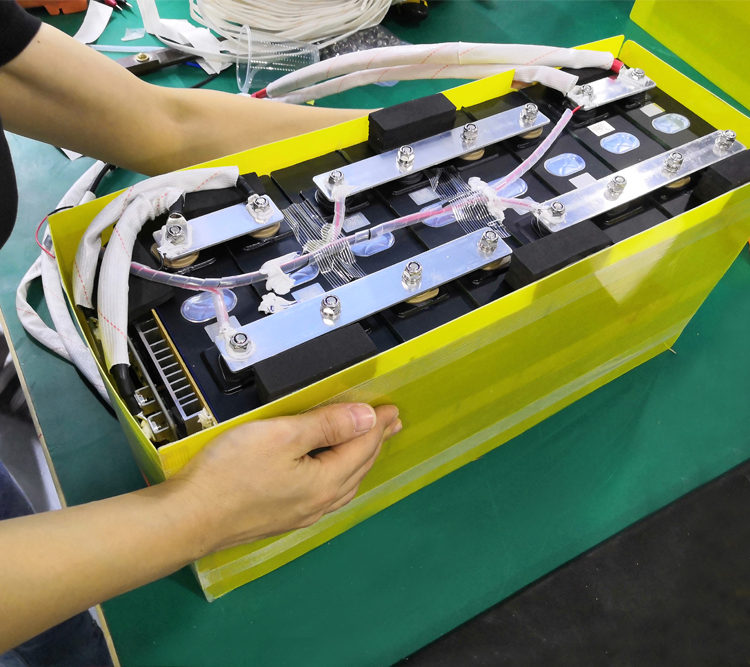 Низкотемпературная батарея 12 В 400 Ач литий-железо-фосфатный Аккумулятор для автофургона, морского транспорта, солнечной энергии, школьника, RV