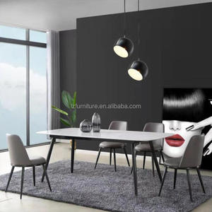 Silla de Esquina Metálica de Lujo Moderna, Simple y Duradera para Comedor, con Patas Negras y Doradas, Marca Love Zone - Product Image 3