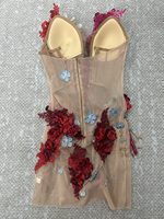 Gaun Mini Jaring Transparan Oriental Bunga 3D Merah dengan Rumbai dan Punggung Terbuka untuk Pertunjukan Taman Musim Semi, Kostum Panggung Drag Queen, Pesta, Grosir