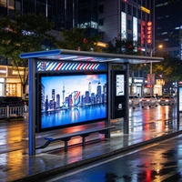 Abri de bus intelligent solaire avec affichage numérique, éclairage LED et construction résistante aux intempéries