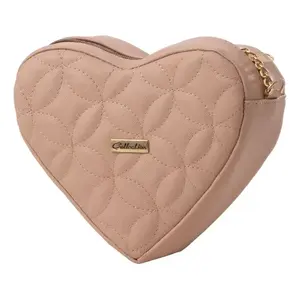 Bolso de Pecho para Mujer Ayana de Fashions, Diseño Acolchado en Forma de Corazón, Correa de Cadena, Bolsa de Maquillaje de Microfibra y Cuero Sintético - Product Image 1