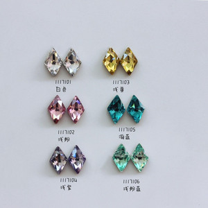 Nouvelle Arrivée Bijoux de Dents Scintillants Colorés en Forme de Losange Pierres Précieuses Cristallines pour Décoration Dentaire - Product Image 2