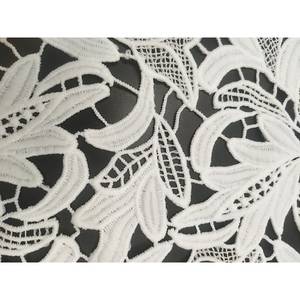 Venta al por mayor encaje de gasa suizo en Suiza con ojal tela de encaje nigeriano africano de alta calidad Algodón francés poliéster 130cm - Product Image 4