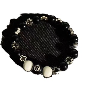 กำไลข้อมือลูกปัดวินเทจ<span class=keywords><strong>8</strong></span>เม็ดงานแฮนด์เมดดีไซน์ใหม่สร้อยข้อมือลูกปัดไขว้สีดำสีขาวสำหรับผู้ชายเครื่องประดับสไตล์พังก์สำหรับวันครบรอบ - Product Image 5
