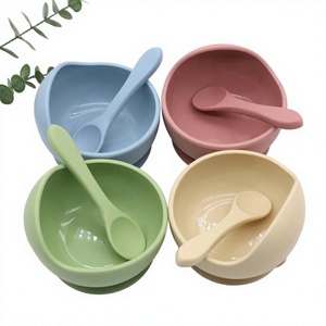 Juego de alimentación de silicona para bebés, tazón con ventosa y cuchara, forma irregular, color sólido, utensilios de comedor para niños - Product Image 4