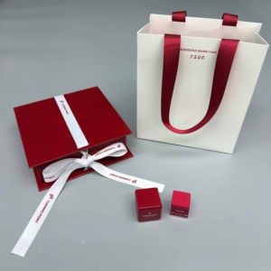 Caja <span class=keywords><strong>de</strong></span> Regalo <span class=keywords><strong>de</strong></span> Tiza <span class=keywords><strong>de</strong></span> <span class=keywords><strong>Billar</strong></span> Roja Original TP 7500 -- Turning Point Professional para Snooker, Pool y <span class=keywords><strong>Billar</strong></span> Chino <span class=keywords><strong>de</strong></span> 8 <span class=keywords><strong>Bolas</strong></span> - Product Image 6