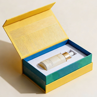 Boîte personnalisée avec couvercle et base, et boîte cadeau blanc ivoire pour ensemble de soins de la peau, et emballage de luxe haut de gamme avec embellissement en papier personnalisé