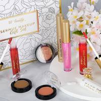 Set hadiah Makeup tahan air desainer pribadi mewah kustom Set hadiah Makeup pemula OEM Set hadiah dengan cermin