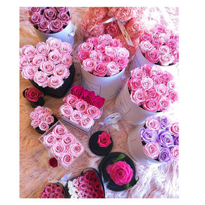 Adornos navideños naturales para interior 2024 Flor de <span class=keywords><strong>san</strong></span> <span class=keywords><strong>valentin</strong></span> regalo del Día de <span class=keywords><strong>San</strong></span> Valentín Caja de rosas estabilizadas preservadas Caja de rosas de <span class=keywords><strong>San</strong></span> Valentín - Product Image 6