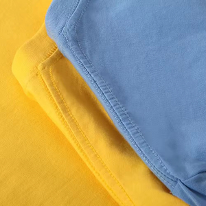 Camiseta Básica de Manga Corta para Hombre, 100% Algodón, Cuello Redondo, Tejido de Punto 200, Corte Regular, Talla Estadounidense, con Logotipo Personalizado en Impresión Puff de 240 GSM - Product Image 2