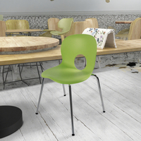 Chaise de restaurant au design moderne avec structure en métal et coque en plastique pour entrepôt scolaire, atelier et mobilier d'hôpital