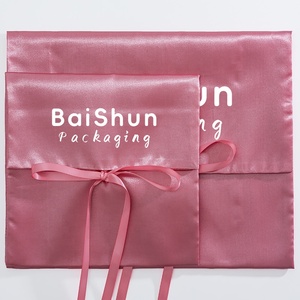 Lingerie imprimée avec logo personnalisé, <span class=keywords><strong>enveloppe</strong></span> d'emballage de vêtements, sac en satin avec nœud, emballage de luxe pour perruque de cheveux, pochette en soie avec rabat anti-poussière - Product Image 5