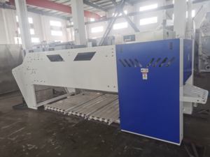 Machine à plier les serviettes de toilette à forte durabilité, équipement de pliage automatique - Product Image 6