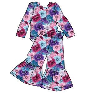 Ensemble 2 pièces personnalisable par sublimation pour la Saint-Valentin, comprenant une barboteuse pour bébé fille et un pantalon respirant en papier kraft à motif cloche, idéal pour Pâques. - Product Image 2