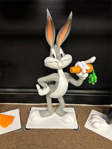 Estatuas de Fibra de Vidrio Personalizadas de Looney Tunes, <span class=keywords><strong>Personajes</strong></span> de Dibujos Animados de Tamaño Real, Bugs Bunny y Amigos, Modelo de Arte de Mascota de Resina - Product Image 2