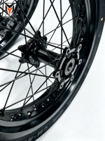 Ensemble de roues Supermoto Surron Ultra Bee 17 pouces, avant et arrière, moyeu CNC en aluminium, jantes noires sans chambre à air, pour la route et la course