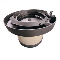Alimentateur vibrant à moteur sur mesure, fabriqué à la main en Chine, 2kW 220V/380V, à économie d'énergie, avec boulon de capuchon supérieur, écrou, quincaillerie et tuyau d'expansion