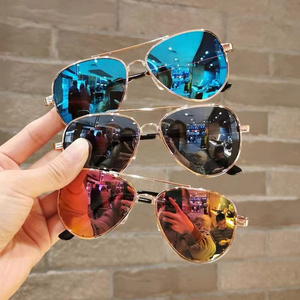 แว่นกันแดดนักบิน แฟชั่นราคาถูก กีฬา ขายส่ง คลาสสิก ทันสมัย ดีไซน์เนอร์สุดฮิต แว่นตาผู้ชายสั่งทำได้ - Product Image 4