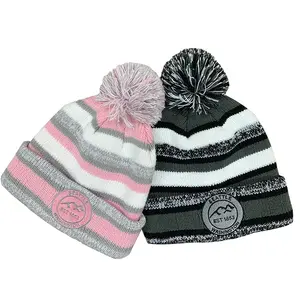 Bonnet en tricot pour enfants, bonnet avec logo personnalisé, bonnet d'hiver chaud et ample, bonnet de ski pour filles et garçons, toque, pompon, patch brodé, vente en gros