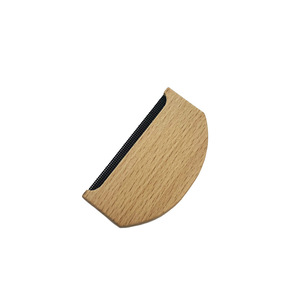 Brosse manuelle en bois de hêtre et cèdre rouge pour vêtements, pulls en cachemire, manteaux en tweed, chapeaux – Rouleau anti-peluches et grattoir à poussière - Product Image 5