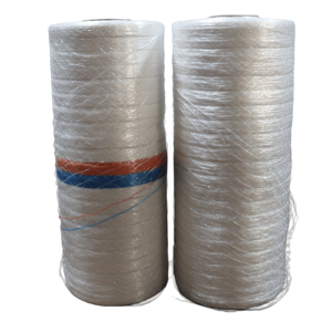 Filet de protection en PP de 50x50mm en forme de losange avec bords renforcés, qualité alimentaire, pour ensilage d'alfalfa - Product Image 1