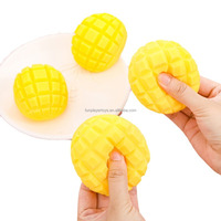 Jouet anti-stress en silicone TPR créatif et amusant en forme de mangue, idéal pour les enfants et les adultes, unisexe, pour une ambiance détente et amusante