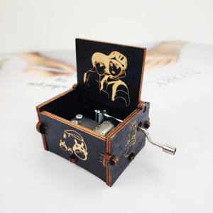 Mini boîte à <span class=keywords><strong>musique</strong></span> en bois Spot pour les fans d'anime et les cadeaux de vacances/d'anniversaire Jouet noir avec un design unique - Product Image 6