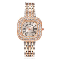 Stock de fábrica Números romanos Pantalla Puntero Reloj de cuarzo Moda retro Banda de acero Diamante cuadrado Reloj de niñas