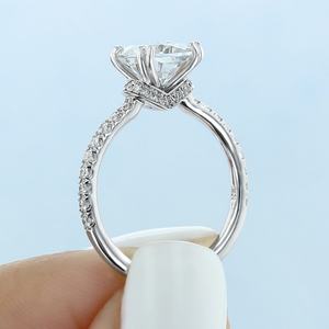 Impresionantes Anillos de Compromiso de Plata 925 con Forma de Flor y Diseño Encantador, Joyería de Moissanita Certificada por Terceros de Dear - Product Image 6