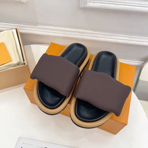 Zapatos de Diseñador, Zapatos de Mujer Transpirables de Moda, Zapatos Casuales para Caminar en la Playa, Sandalias Planas de Diseñador para Hombre - Product Image 1