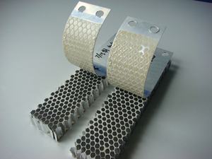 Colle de polyuréthane pour le collage de panneaux composites en aluminium et de structures sandwich - Product Image 5