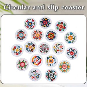 Patchs thermocollants brodés à bordure merrow, motifs floraux traditionnels variés, ronds, antidérapants, pour vêtements de garçons et filles, bavoirs et sacs - Product Image 3