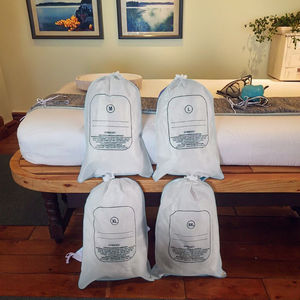 ชุดกระชับสัดส่วนสำหรับใช้ในบ้าน พร้อมเทคโนโลยีลูกกลิ้งและหน้ากากสุญญากาศสำหรับรักษาเซลลูไลท์ อุปกรณ์เสริมความงาม - Product Image 1