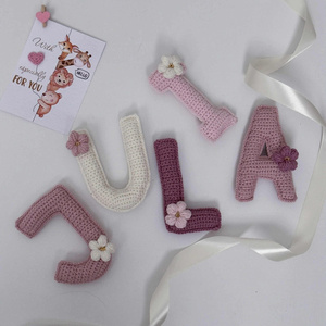 Guirnalda de letras de felpa hecha a mano <span class=keywords><strong>con</strong></span> <span class=keywords><strong>nombre</strong></span> <span class=keywords><strong>personalizado</strong></span> para decoración de pared de guardería - Product Image 2