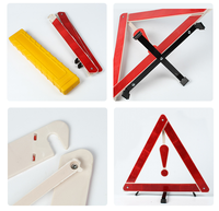 Triangle de signalisation routière en plastique hautement réfléchissant pour avaries d'urgence, à poser au sol pour autoroutes et parkings