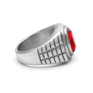 Anello in Acciaio Inossidabile 316L, Gioiello di Moda con Gemma, Regalo Personalizzato per Uomo, Prodotto in Metallo all'Ingrosso - Product Image 5