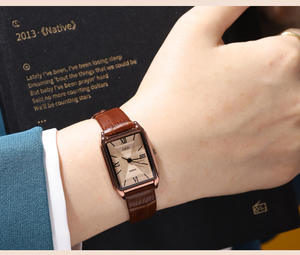 นาฬิกาควอตซ์สำหรับผู้หญิงนาฬิกาข้อมือนักเรียนย้อนยุคเรียบง่ายใหม่ระดับไฮเอนด์ขายส่ง - Product Image 2