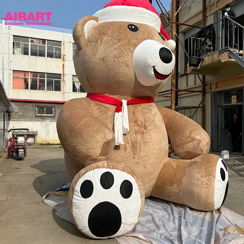 크리스마스 마스코트 브라운 견면 벨벳 크리스마스 옥외 훈장을 위한 팽창식 산타 곰 만화