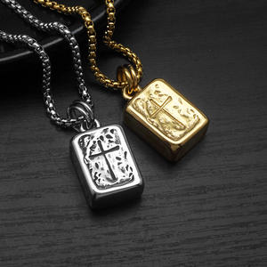 Hip Hop Cruz Religiosa Pvd Anti no deslustre Acero Inoxidable Colgante Impermeable Joyería de Moda Collares para Hombres Hombre al por mayor - Product Image 2