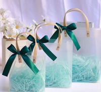 Sacs fourre-tout en PVC transparent colorés, sacs cadeaux en plastique réutilisables, poignées, micro-ondable, imperméable pour anniversaire, mariage, shopping
