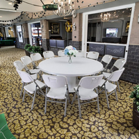 Table pliable en plastique blanche extérieure portative meubles de salle à manger de banquet multi-taille pour des événements de fête de mariage d'hôtel conception moderne