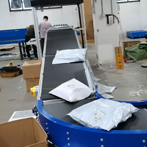 OEM endüstriyel Pvc eğrisi bant konveyör paslanmaz çelik 90 derece otomatik torna konveyör bant - Product Image 5