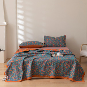 Couverture de lit multifonctionnelle en gaze triple couche de coton pur, jacquard grand format, respirante et polyvalente, motif végétal - Product Image 4