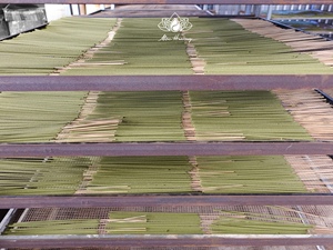 Bâtonnets d'encens biologiques doux pour les yeux, pour la prière à domicile, aux huiles d'agarwood pures, arôme naturel, sans fumée, options écologiques - Product Image 5