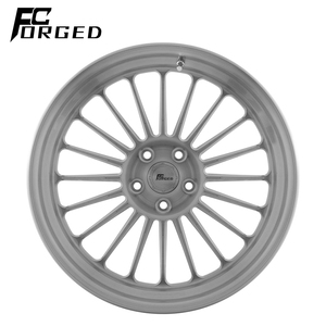 Jantes <span class=keywords><strong>en</strong></span> alliage d'aluminium 6061-T6 Finition chromée Roues forgées personnalisées à <span class=keywords><strong>5</strong></span> trous 18 19 20 21 22 23 24 Pouces 5x112*114.3*120 - Product Image 2