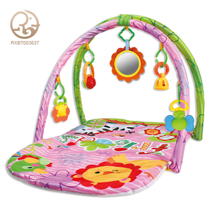 Venta caliente lindo niño y niña dibujos animados bebé actividad juego Mat suave colgante juguete con almohada para uso doméstico BEBÉ JUGAR <span class=keywords><strong>GIMNASIO</strong></span> - Product Image 1
