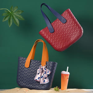 Nouveau <span class=keywords><strong>sac</strong></span> fourre-tout italien EVA Fashion Lattice Textures Portable Open Beach <span class=keywords><strong>Sac</strong></span> à main pour femmes Vente en gros Fairybag Diaper Tote Bag - Product Image 5