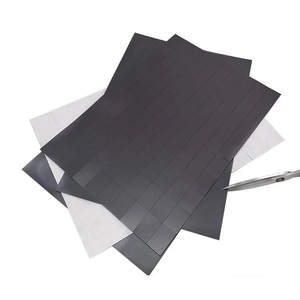 Bande magnétique puissante Xinhongchang 8,5x11 0,5 mm, <span class=keywords><strong>aimant</strong></span> flexible anisotrope avec adhésif, feuille magnétique souple en caoutchouc pour mur - Product Image 3